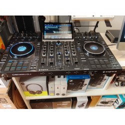 DENON DJ PRIME 4+ console all-in-one per dj a 4 deck e connettività wi-ex demo-